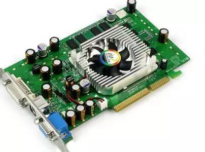 剁手前必看 2025買電腦最全攻略！從CPU到接口，一篇搞懂
